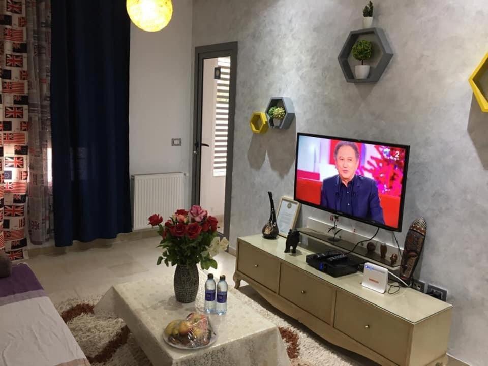 Appart Haut Standing A Tunis El Aouina Eksteriør billede